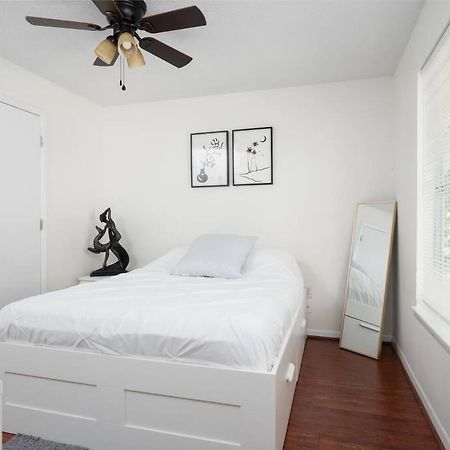 Spacious Condo Mins To Shands, University, & Downtown! Gainesville Exteriér fotografie