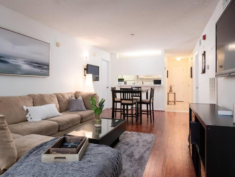 Spacious Condo Mins To Shands, University, & Downtown! Gainesville Exteriér fotografie
