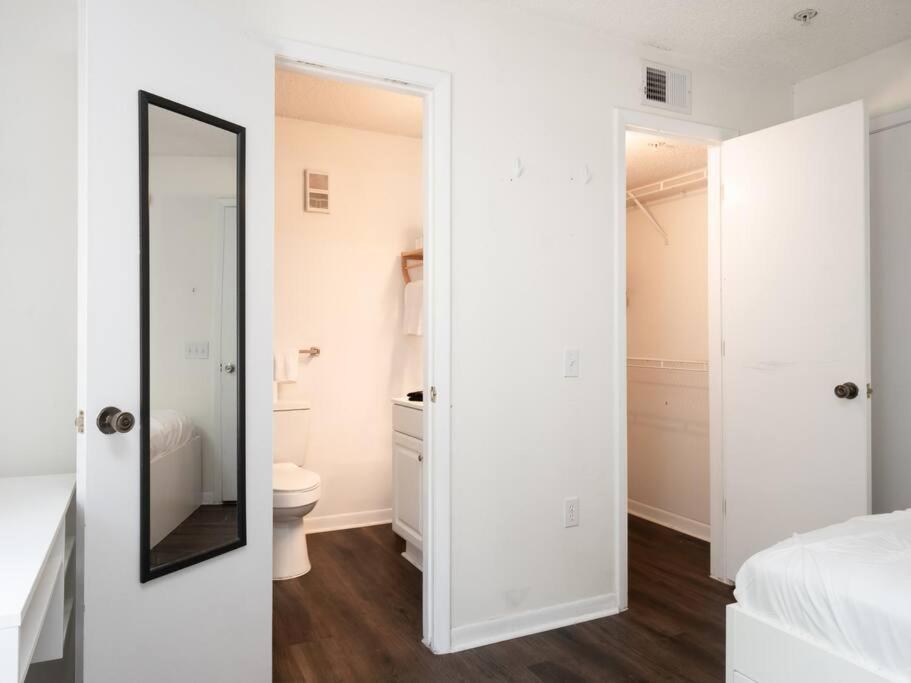 Spacious Condo Mins To Shands, University, & Downtown! Gainesville Exteriér fotografie