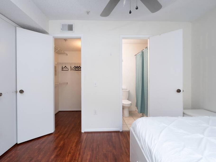 Spacious Condo Mins To Shands, University, & Downtown! Gainesville Exteriér fotografie