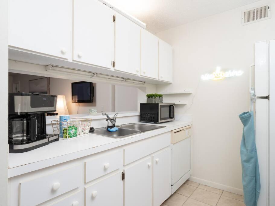 Spacious Condo Mins To Shands, University, & Downtown! Gainesville Exteriér fotografie